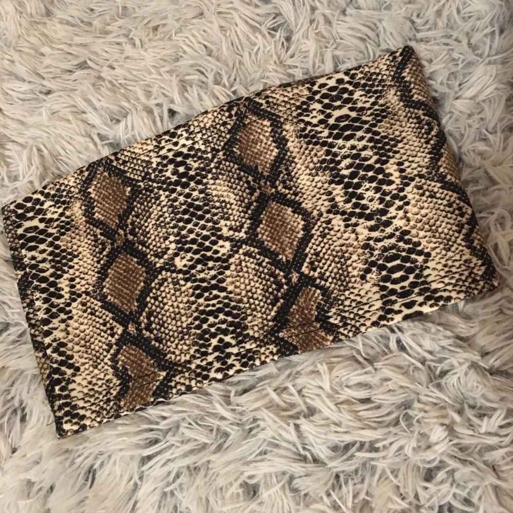 NWOT Snake print tube top
